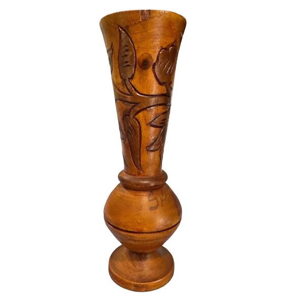 Hand Carved Wood Vase 7.5” St. Marten - Picture 4 of 8